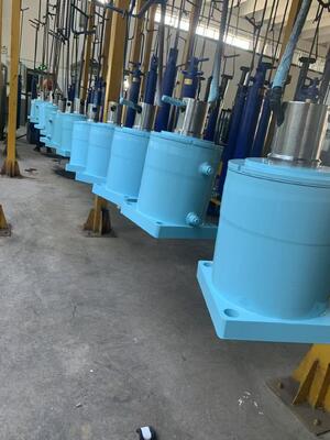Engineering and construction machinery cylinders